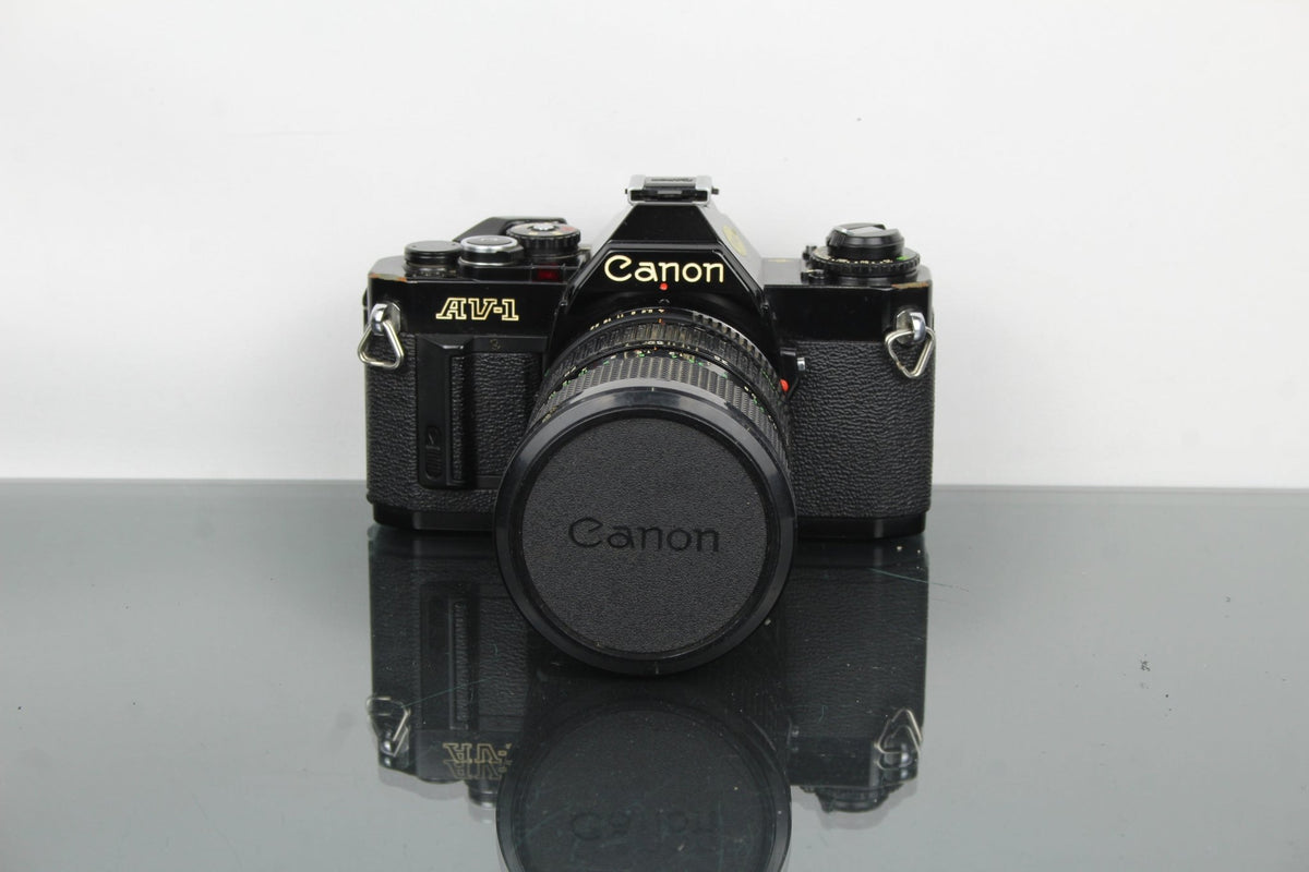Canon AV - 1 + FD Zoom Lens 35 - 70mm 1:4 - Dutch|Thrift