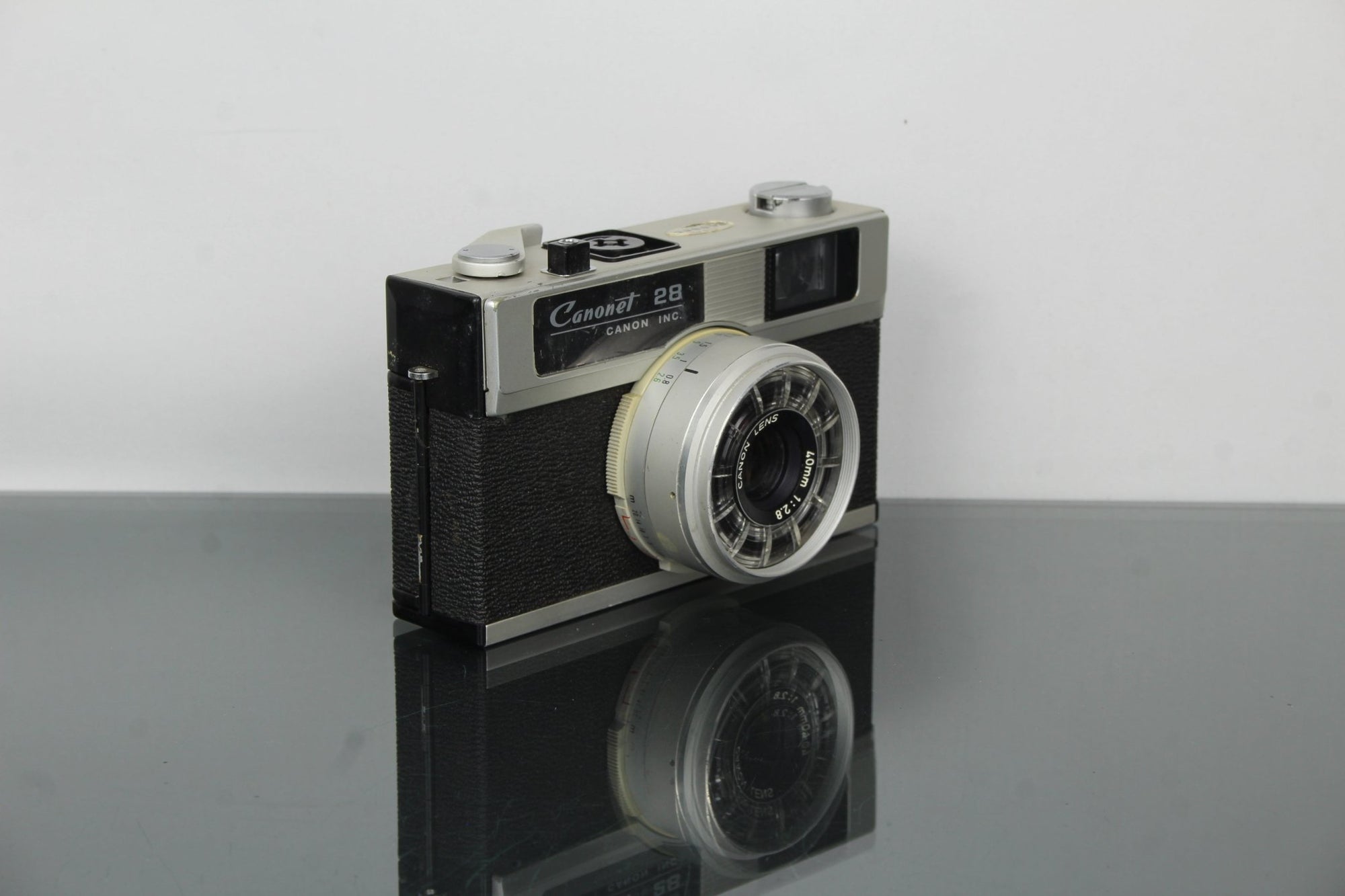 Canon Canonet 28 - Dutch|Thrift