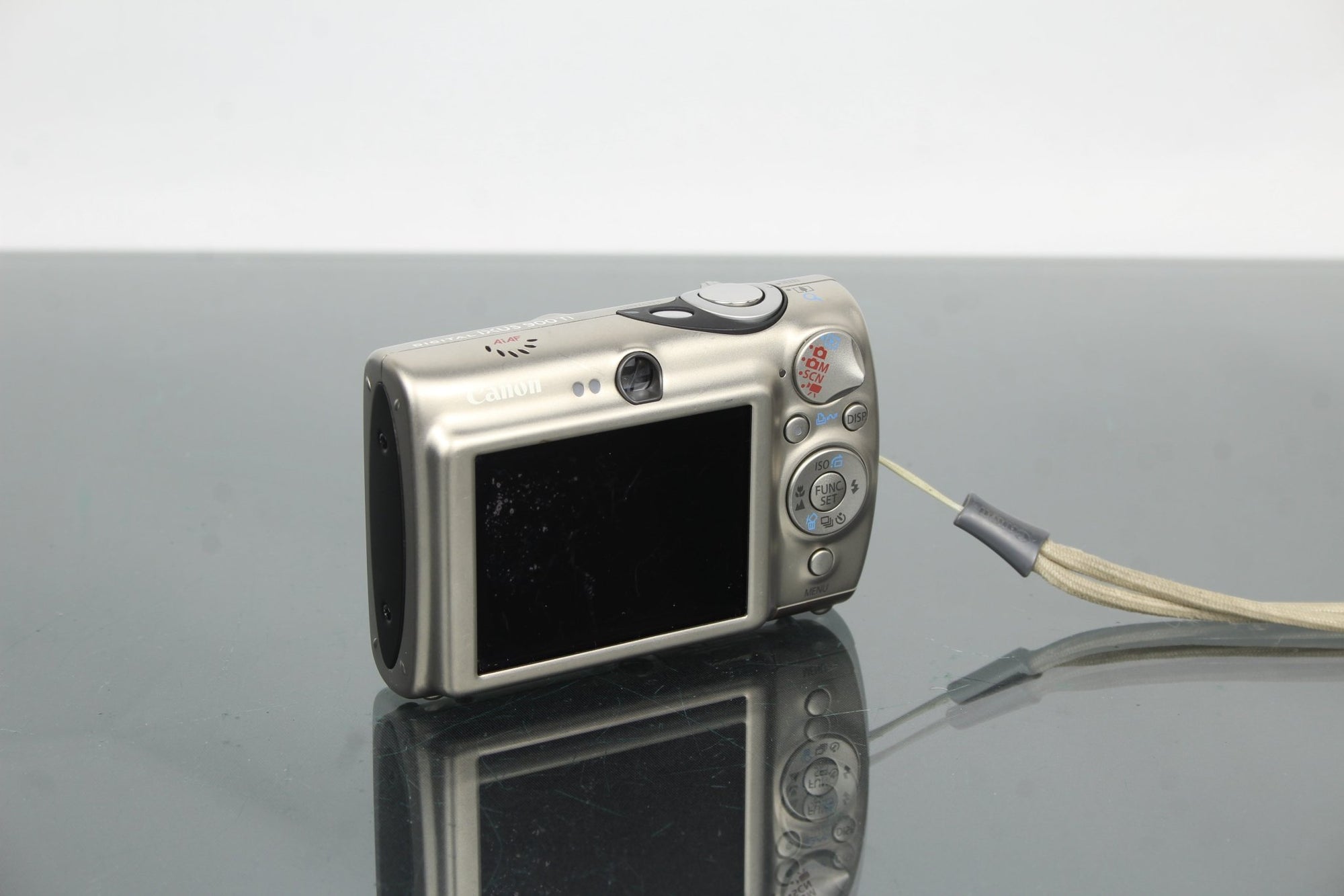 Canon Digital IXUS 900TI - Dutch|Thrift