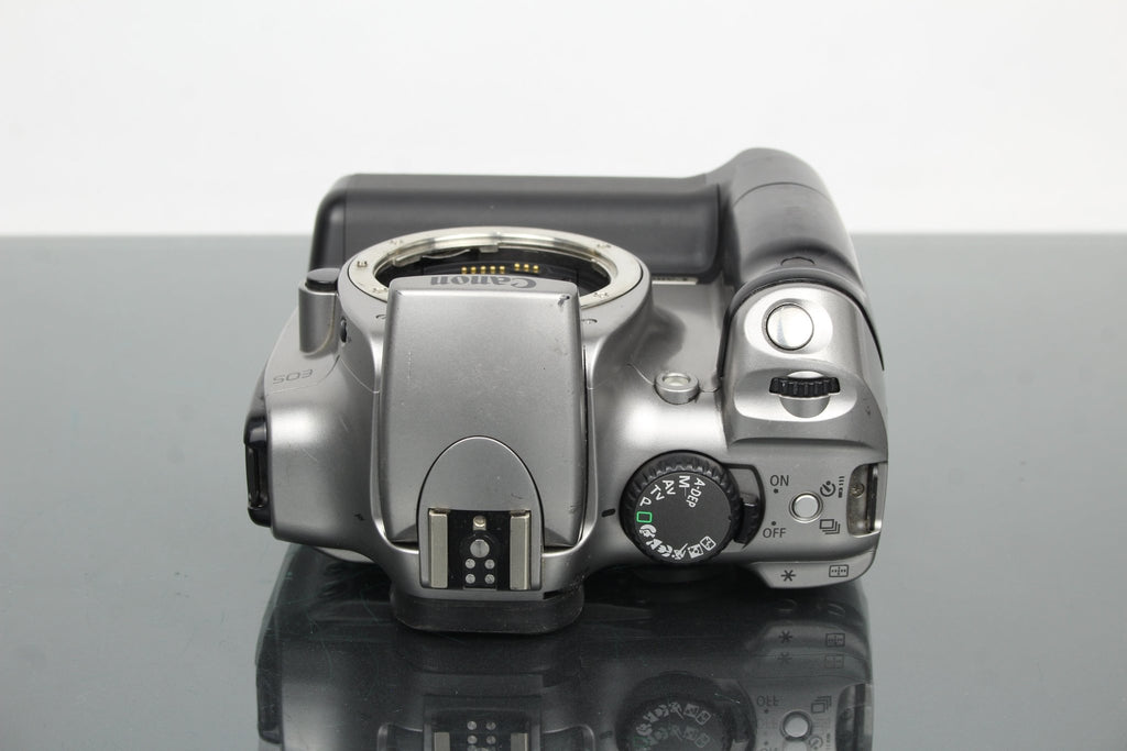 Canon EOS 300D + EF - S 18 - 55mm 1:3.5 - 5.6 Canon lens - Dutch|Thrift