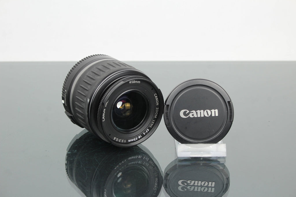 Canon EOS 300D + EF - S 18 - 55mm 1:3.5 - 5.6 Canon lens - Dutch|Thrift