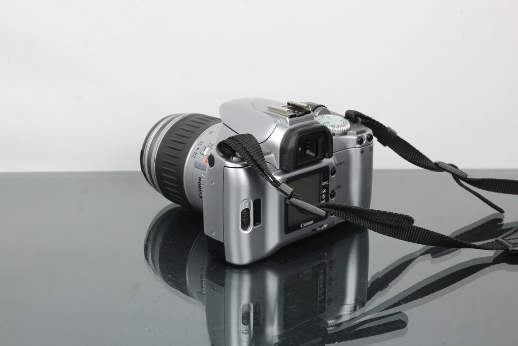 Canon EOS 300V + Canon Zoom EF 28 - 90mm 1:4 - 5.6 II EF mount - Dutch|Thrift