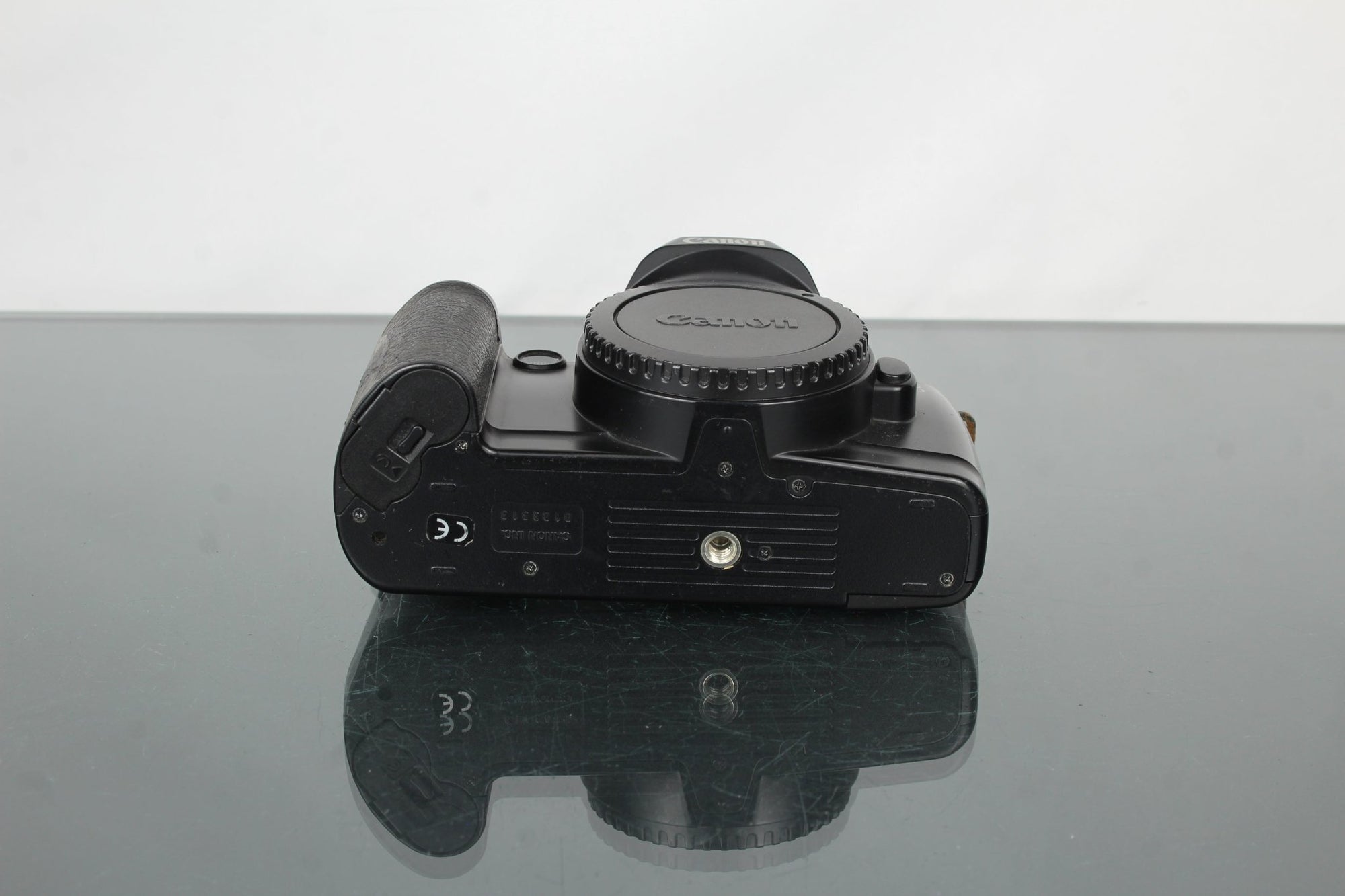 Canon EOS 500 - Dutch|Thrift