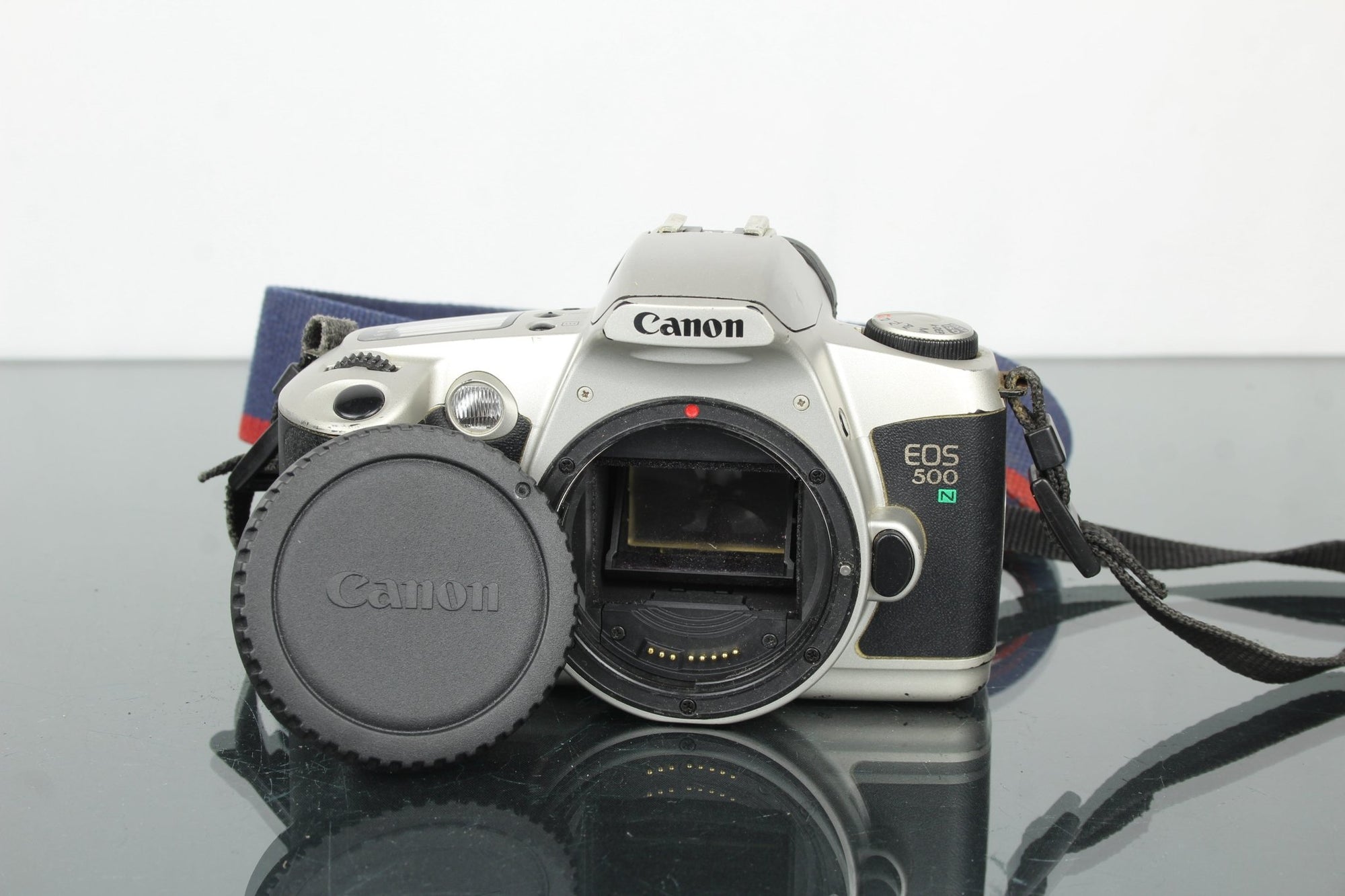 Canon EOS 500 N - Dutch|Thrift