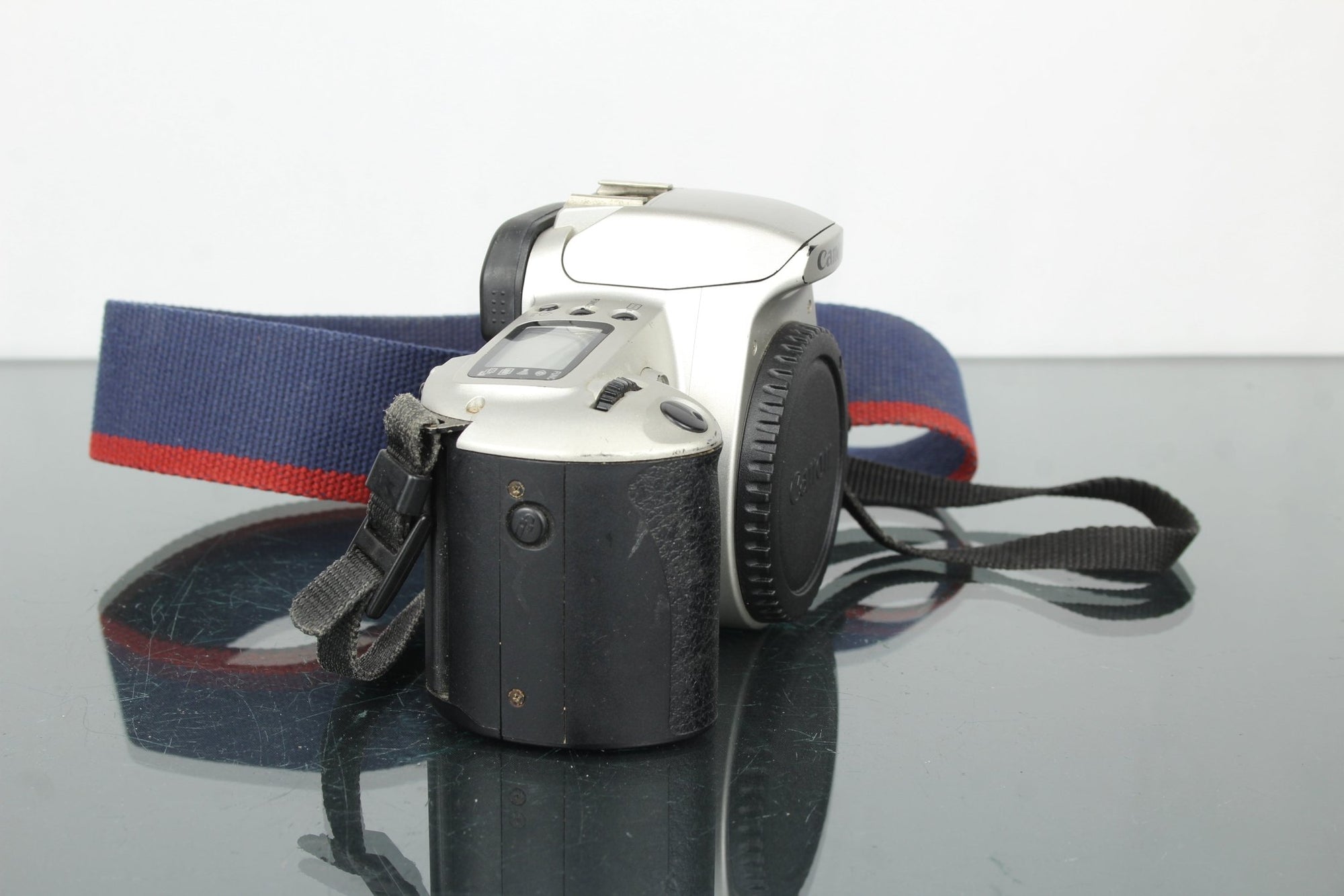 Canon EOS 500 N - Dutch|Thrift