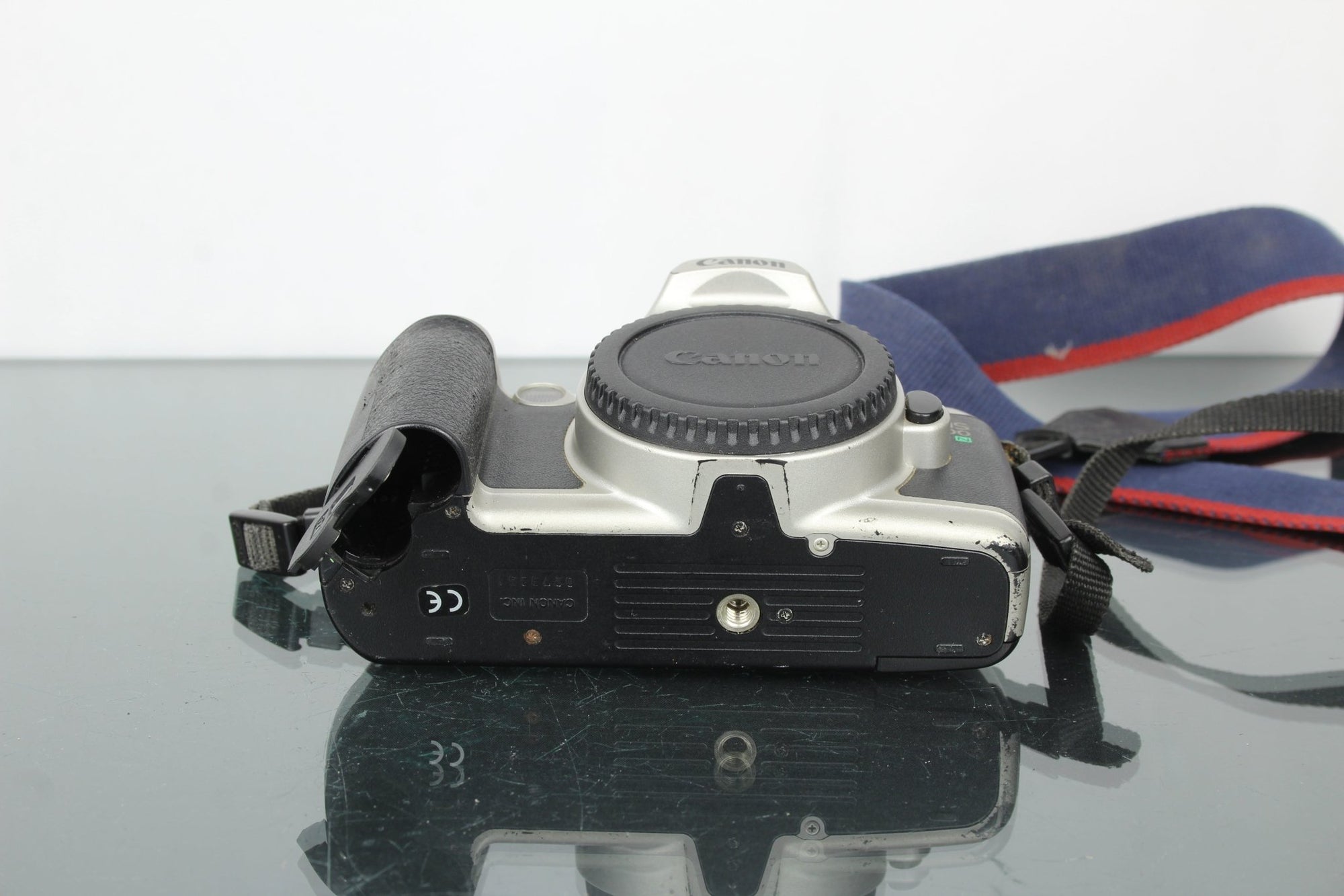 Canon EOS 500 N - Dutch|Thrift