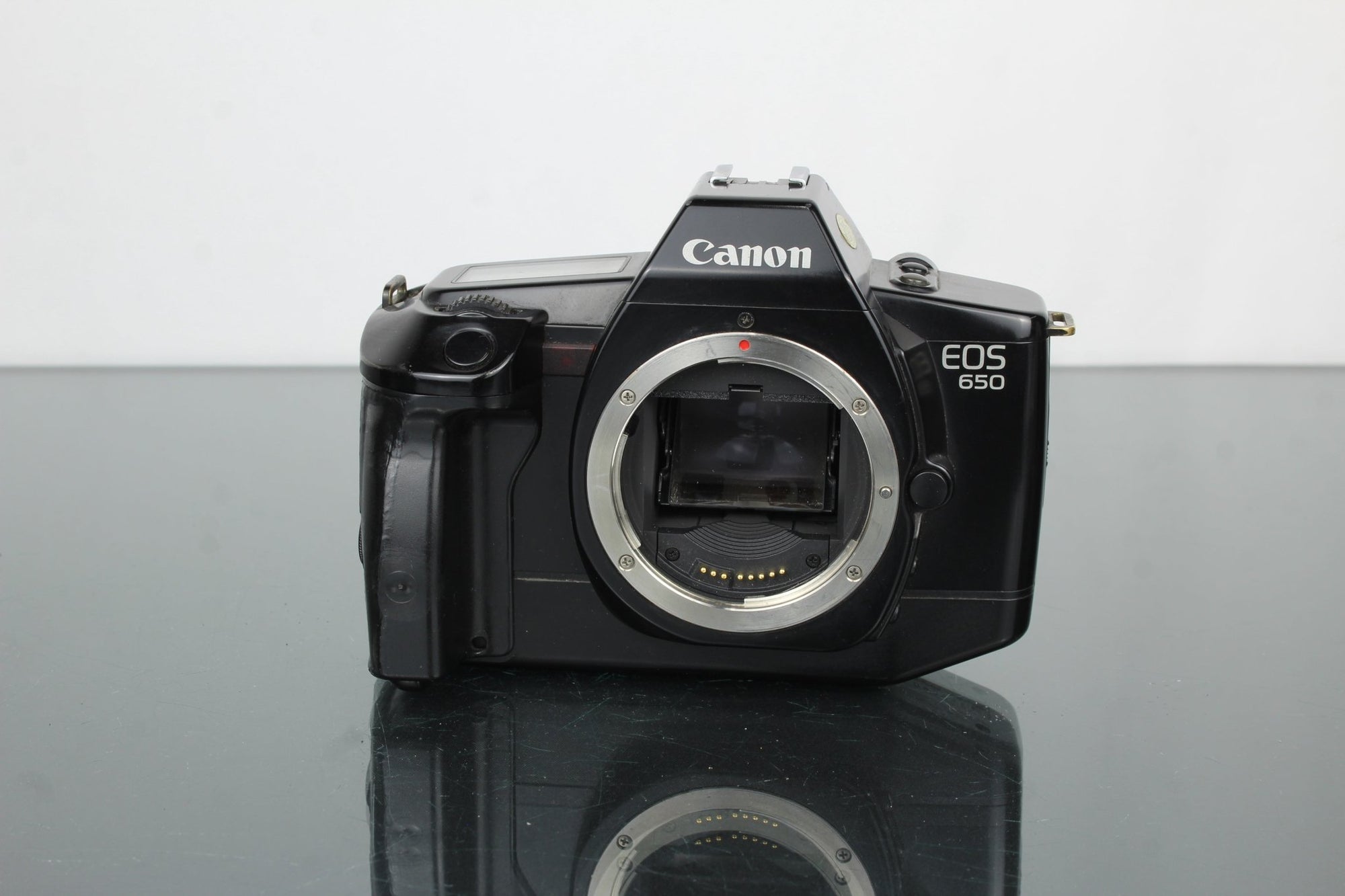 Canon EOS 650 - Dutch|Thrift