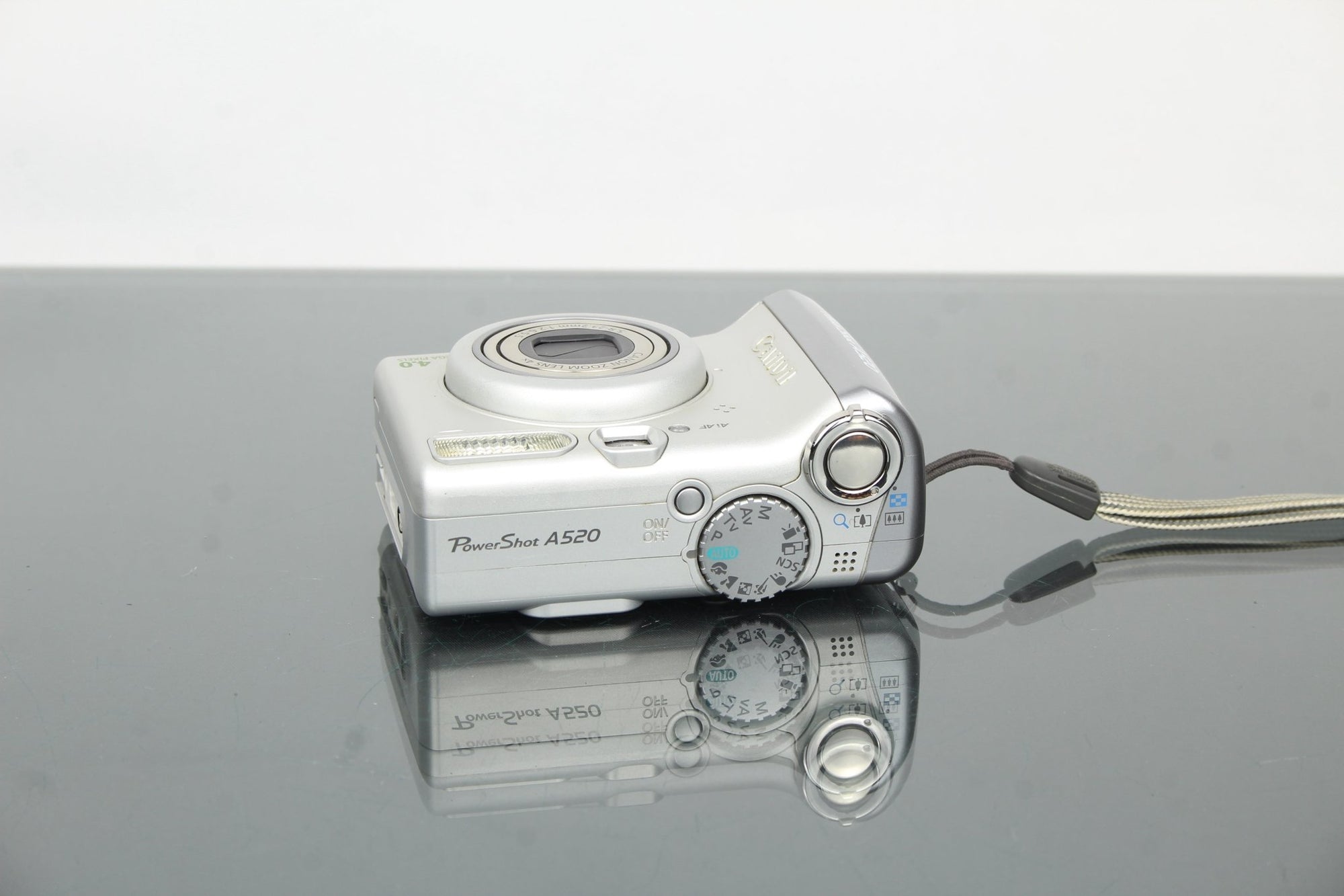 Canon Powershot A520 - Dutch|Thrift