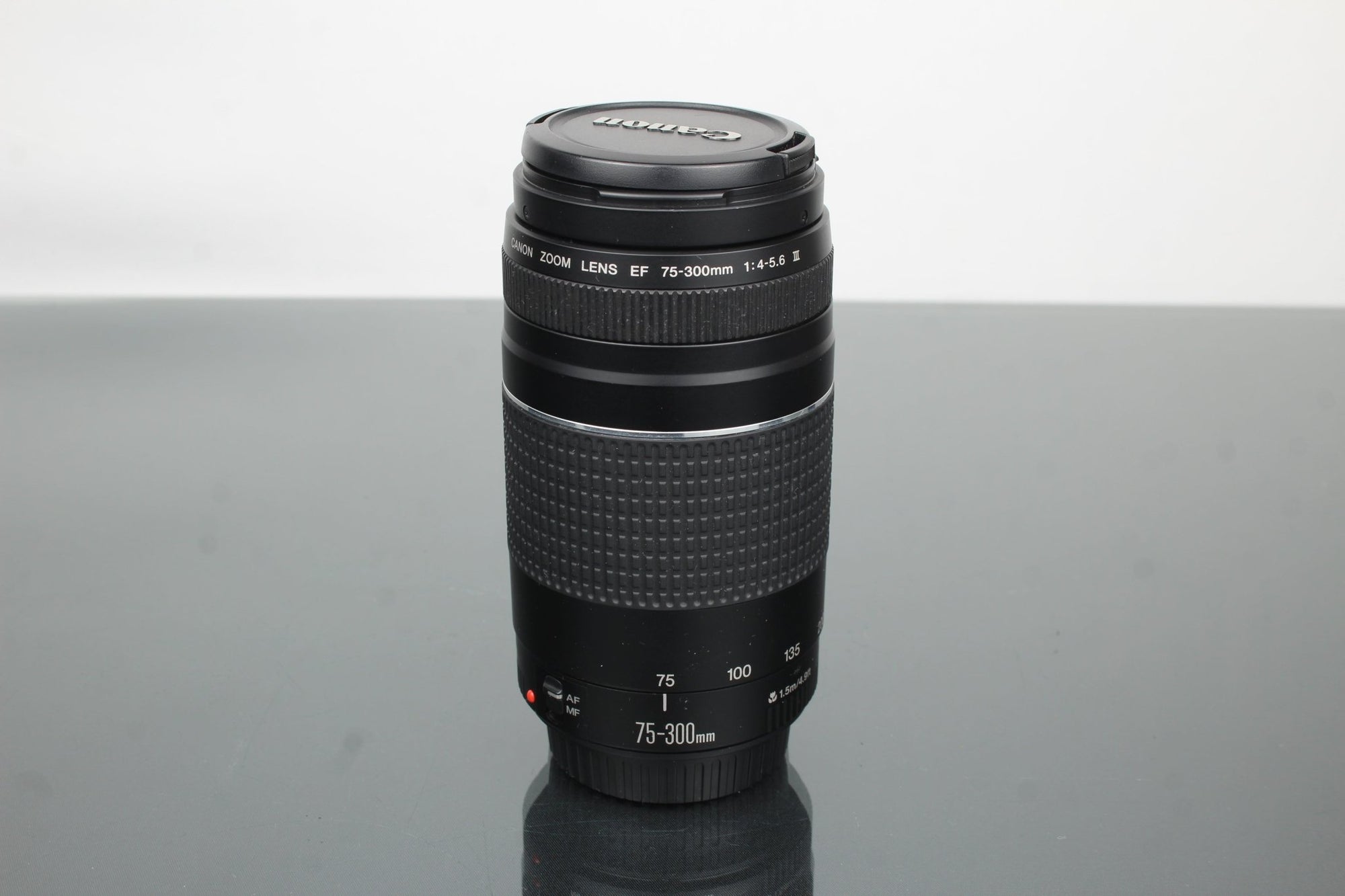 Canon Zoom Lens EF 75 - 300mm 1:4 - 5.6 III + Canon EF mount - Dutch|Thrift