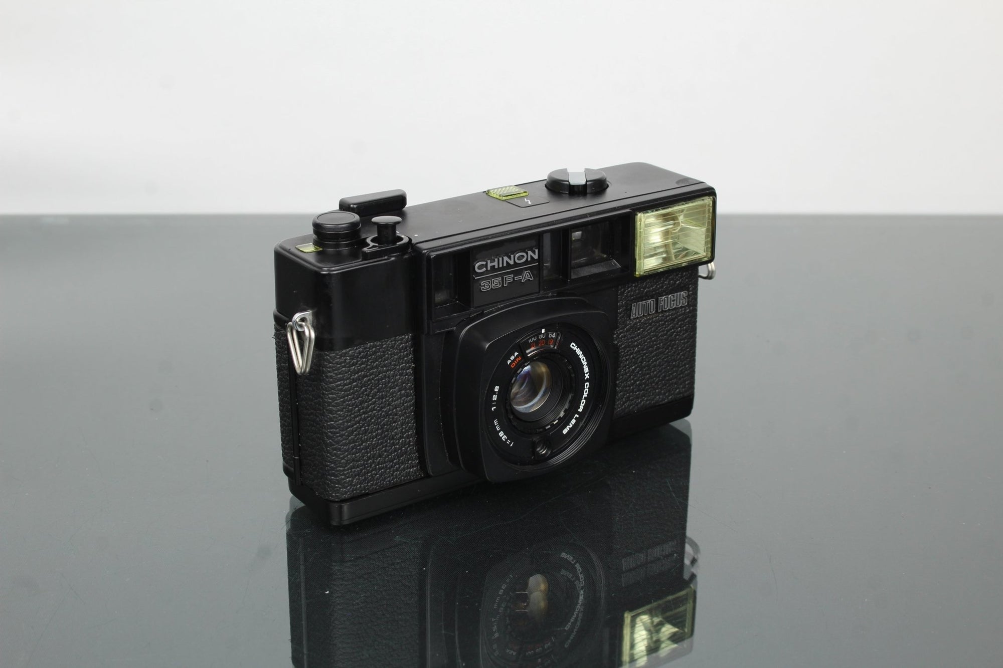 Chinon 35F - A - Dutch|Thrift