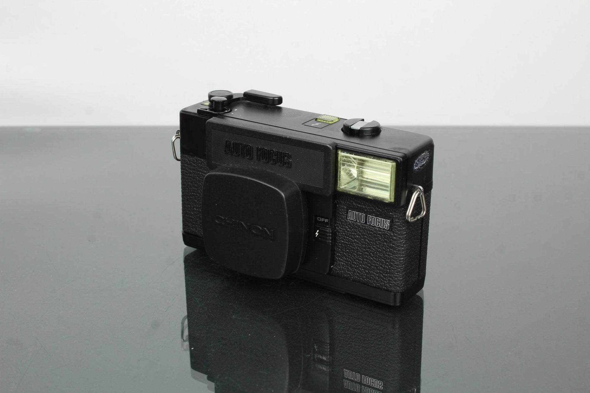 Chinon 35F - A - Dutch|Thrift