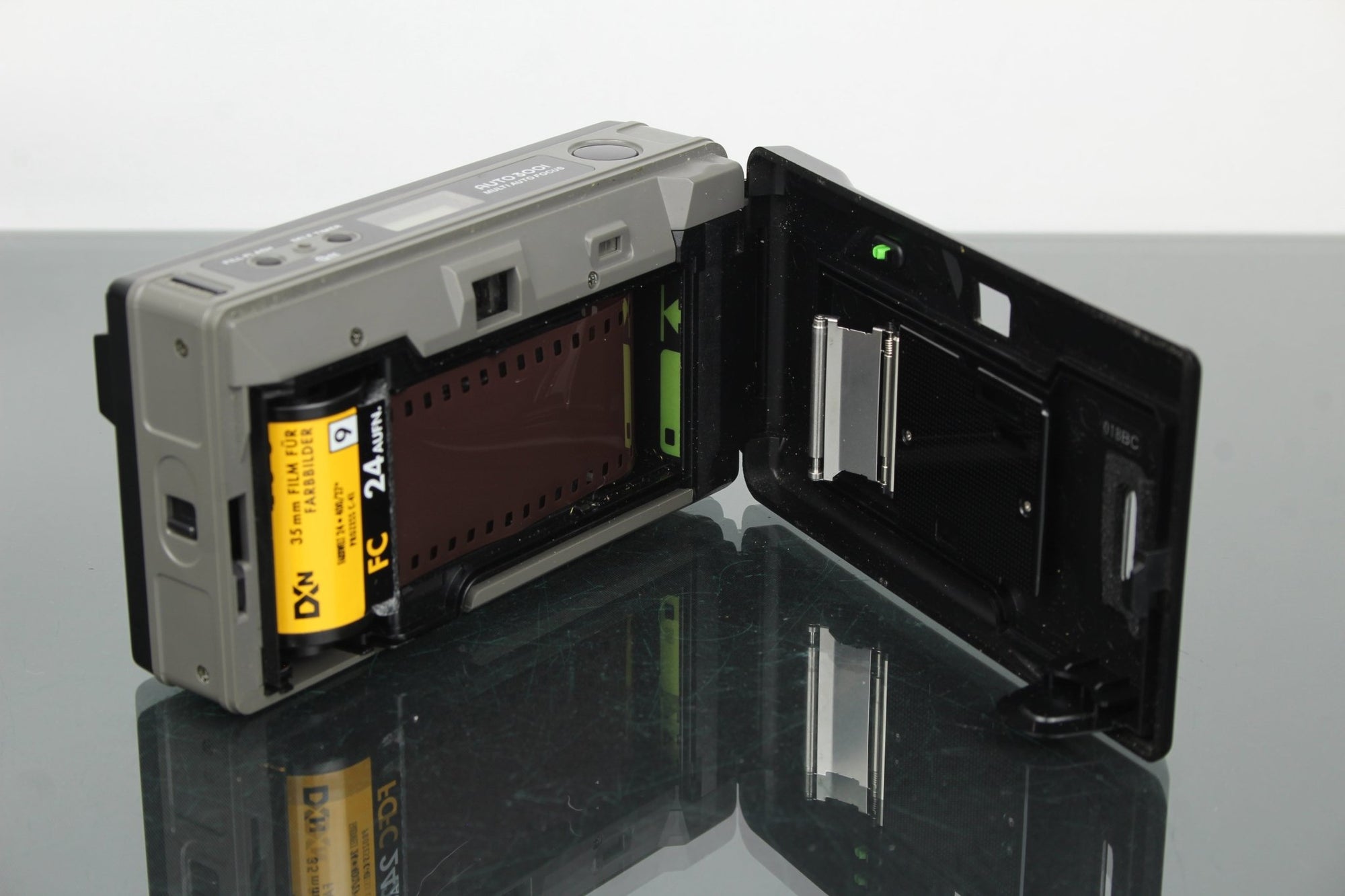 Chinon Auto 3001 - Dutch|Thrift