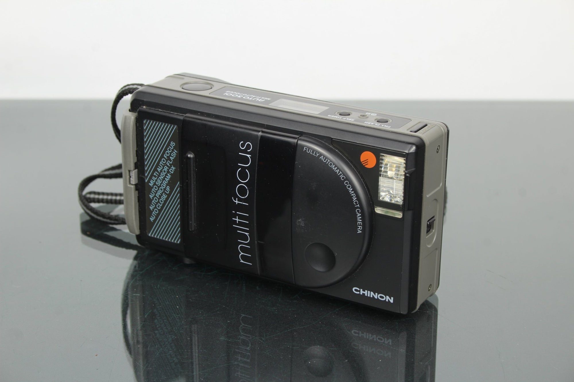 Chinon Auto 3001 - Dutch|Thrift