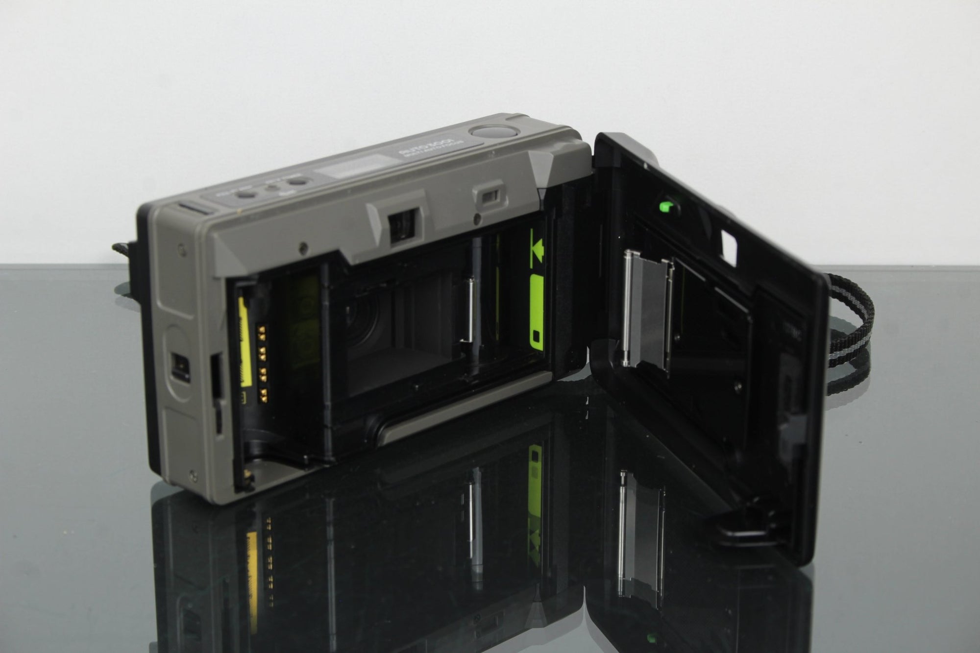 Chinon auto 3001 - Dutch|Thrift