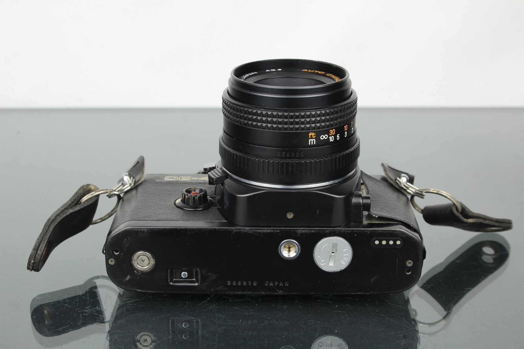 Chinon CE - 4 + Chinon 1:1.9 50mm - Dutch|Thrift