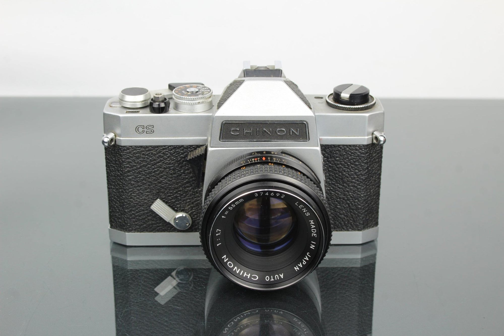 Chinon CS + 55mm 1.7 Chinon lens - Dutch|Thrift