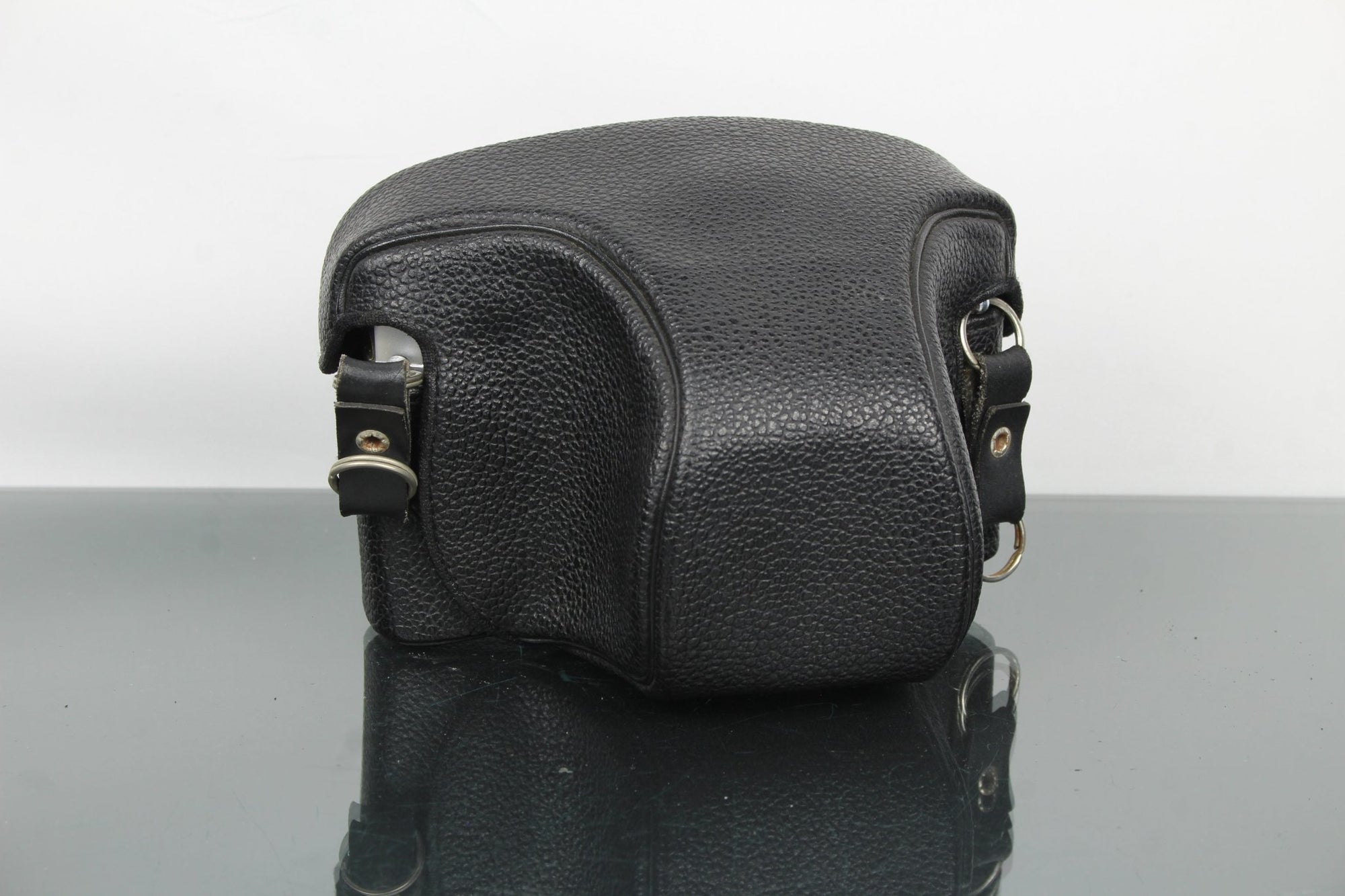 Chinon CX2 + Auto Chinon 55mm 1.7 lens - Dutch|Thrift