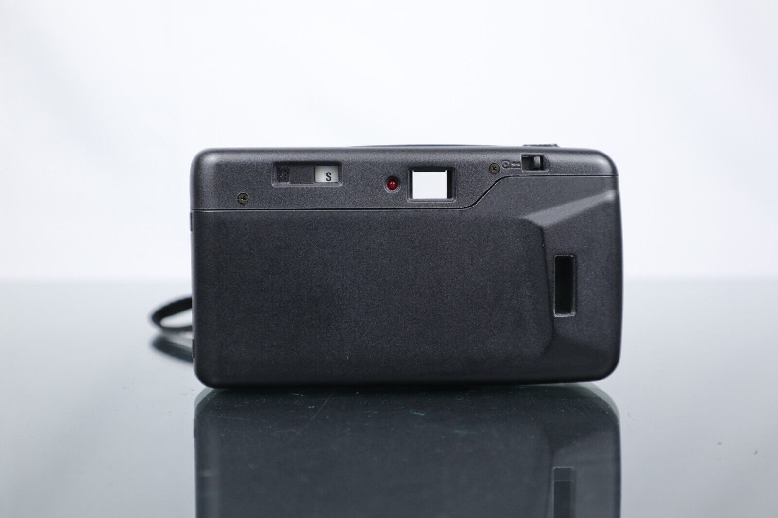 📷 Chinon GL - S | 35mm Point & Shoot Film Camera | Black/Red - Dutch|Thrift