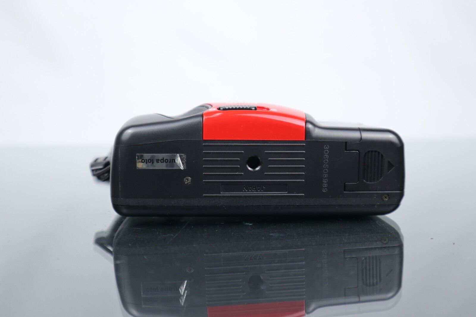 📷 Chinon GL - S | 35mm Point & Shoot Film Camera | Black/Red - Dutch|Thrift