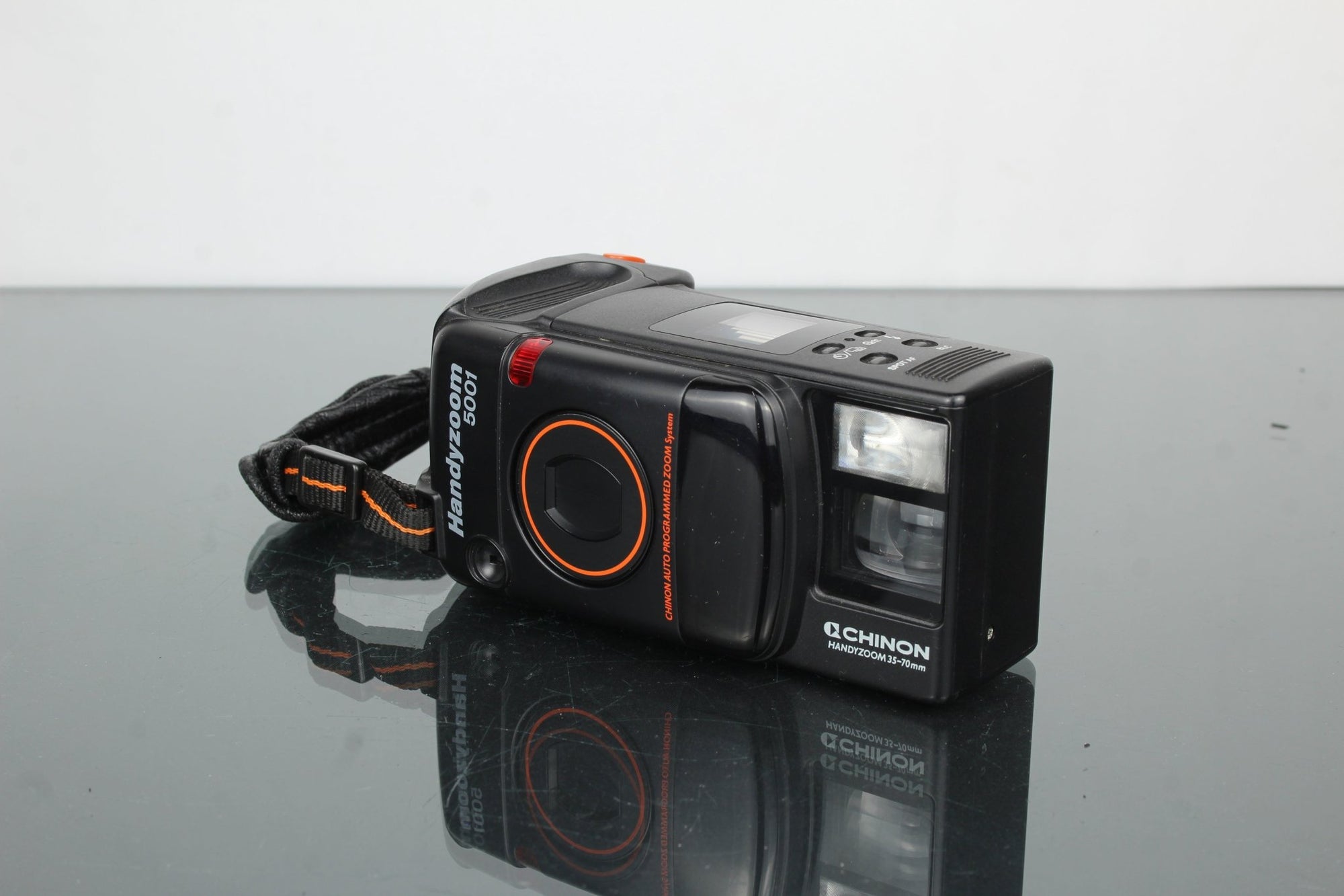 Chinon Handyzoom 5001 - Dutch|Thrift