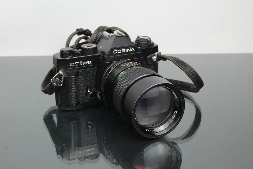 Cosina CT1 Super + 135mm 1:2.8 Vivitar lens - Dutch|Thrift