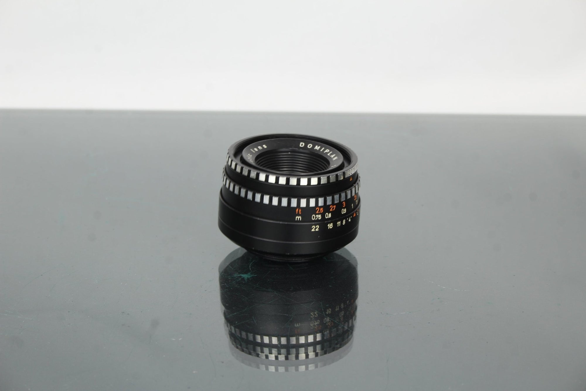 Domiplan 2.8/50 Automatic lens M42 Mount - Dutch|Thrift