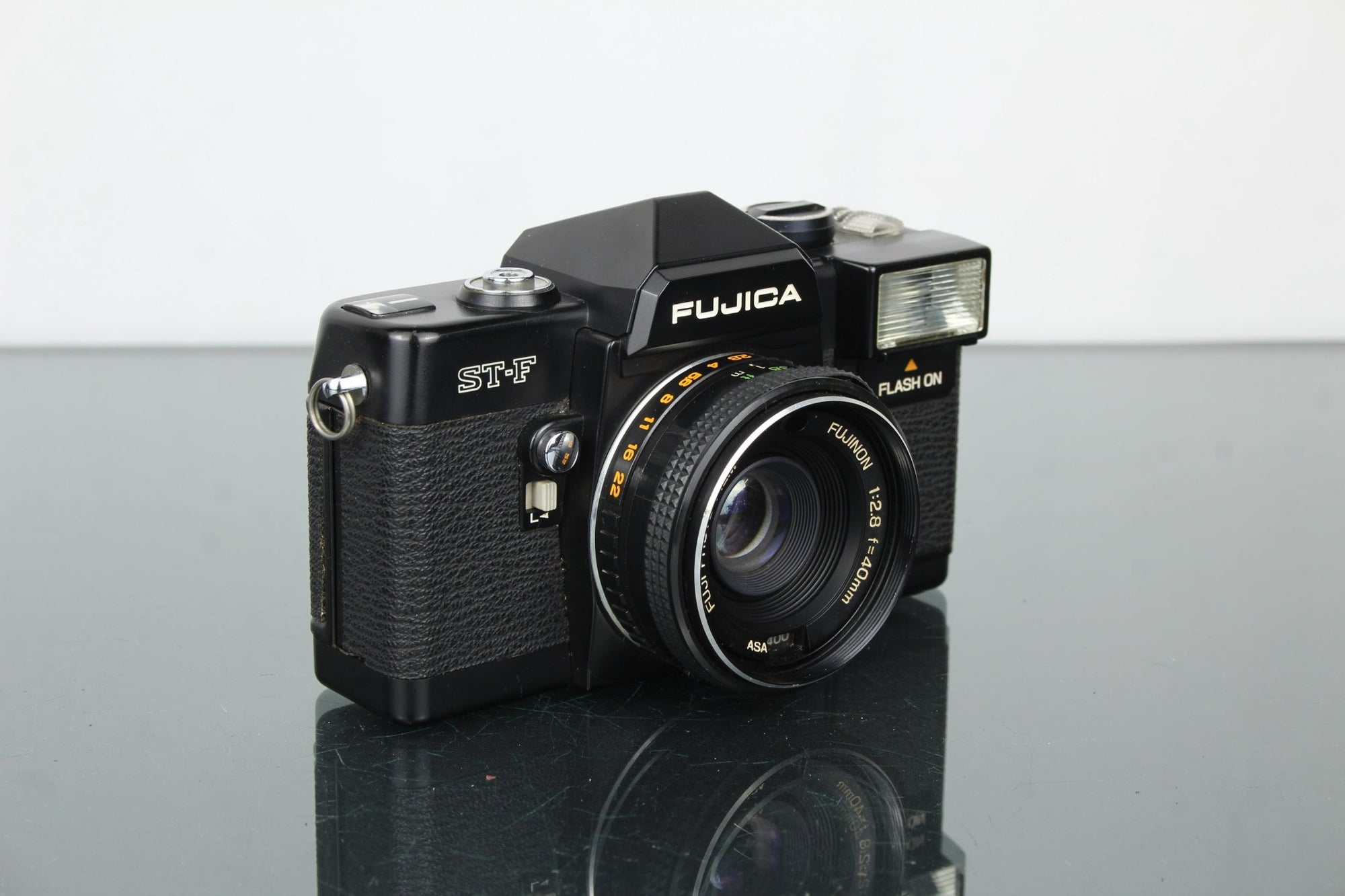 Fujica ST - F - Dutch|Thrift
