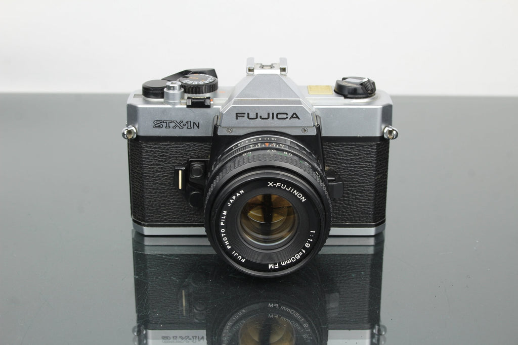 Fujica STX - 1 N + X - Fujinon 50mm 1.9 FM lens - Dutch|Thrift