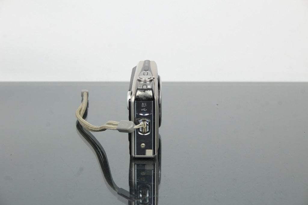 Fujifilm Finepix F50fd - Dutch|Thrift
