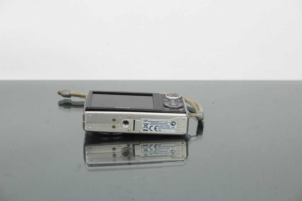 Fujifilm Finepix F50fd - Dutch|Thrift