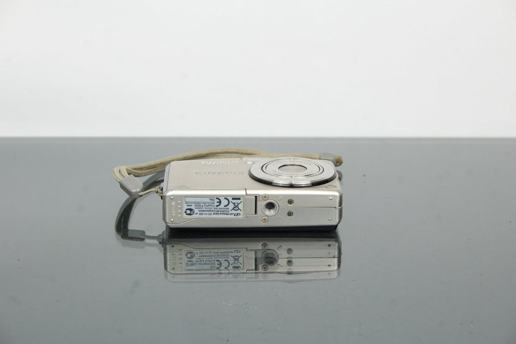 Fujifilm Finepix F50fd - Dutch|Thrift
