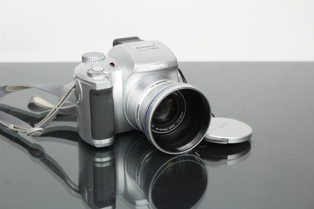Fujifilm Finepix S3000 - Dutch|Thrift