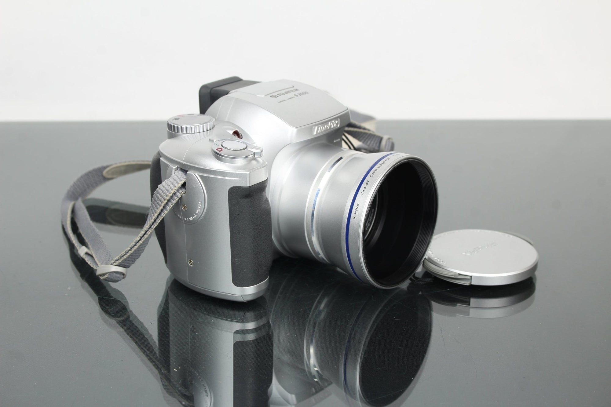 Fujifilm Finepix S3000 - Dutch|Thrift