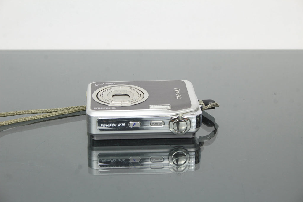 Fujifilm Finepix V10 - Dutch|Thrift