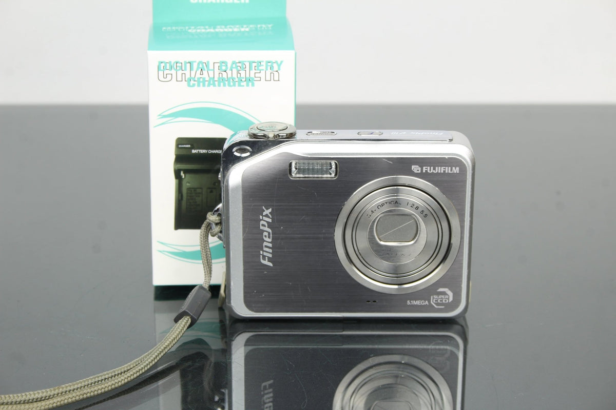 Fujifilm Finepix V10 - Dutch|Thrift