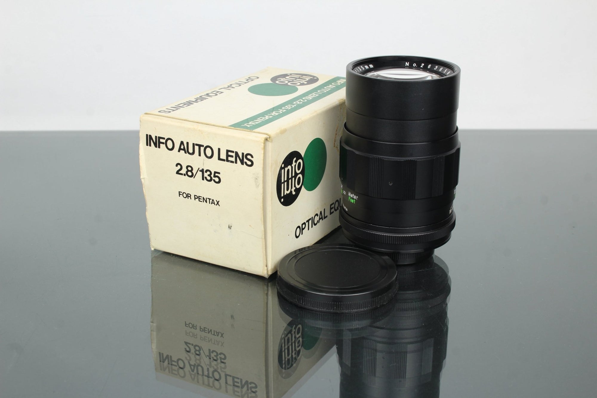 Info Auto 2.8/135 M42 Mount - Dutch|Thrift