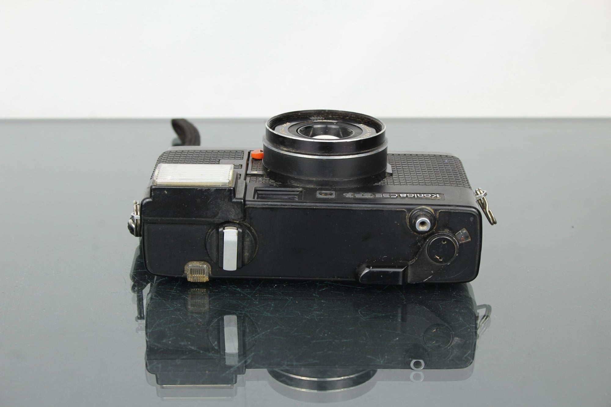 Konica C35 EF P - Dutch|Thrift