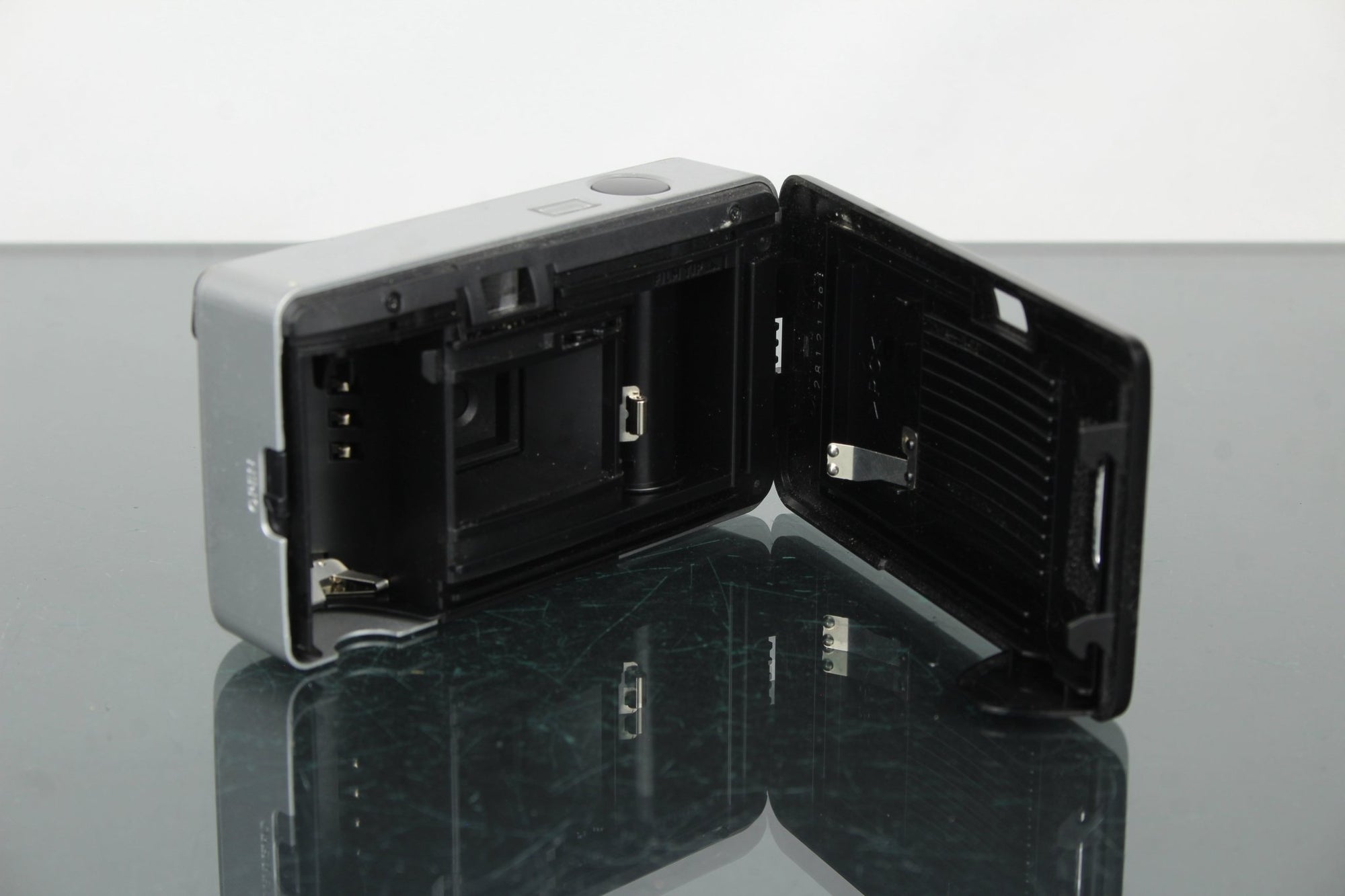 Konica EU - mini - Dutch|Thrift