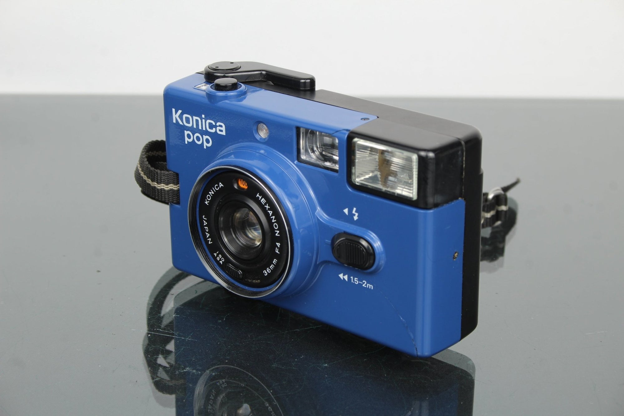 Konica Pop Blue - Dutch|Thrift