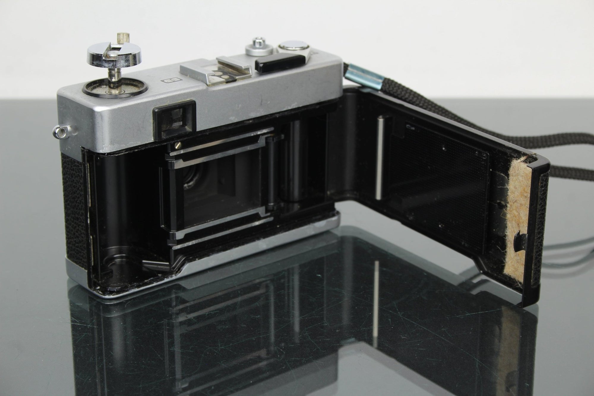 Mamiya 135 - Dutch|Thrift