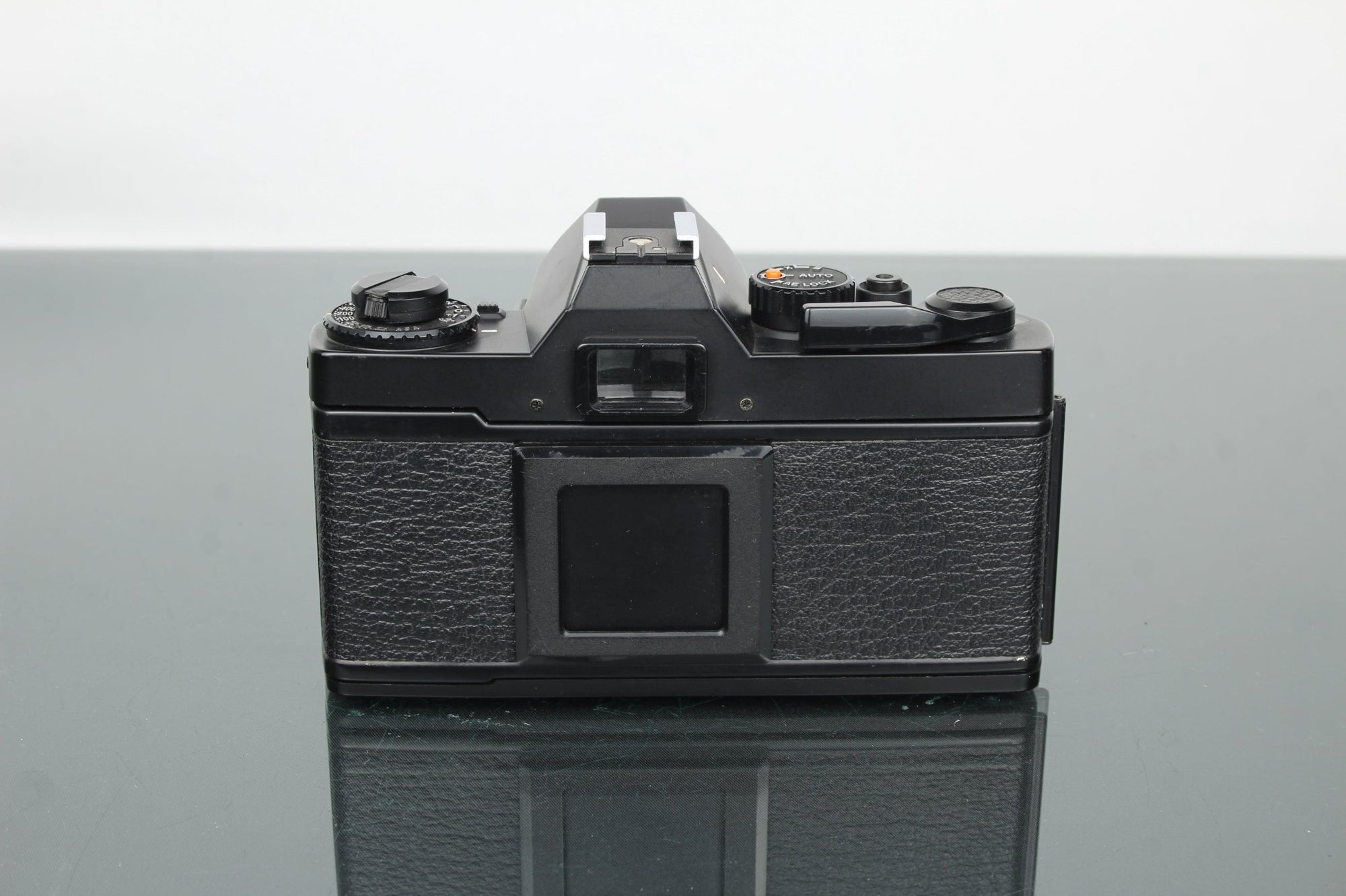 Mamiya ZE + 50mm 1.7 Mamiya lens - Dutch|Thrift