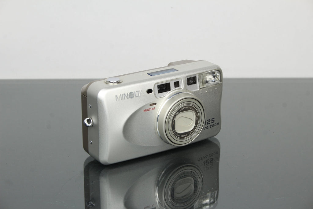 Minolta 125 Riva Zoom - Dutch|Thrift