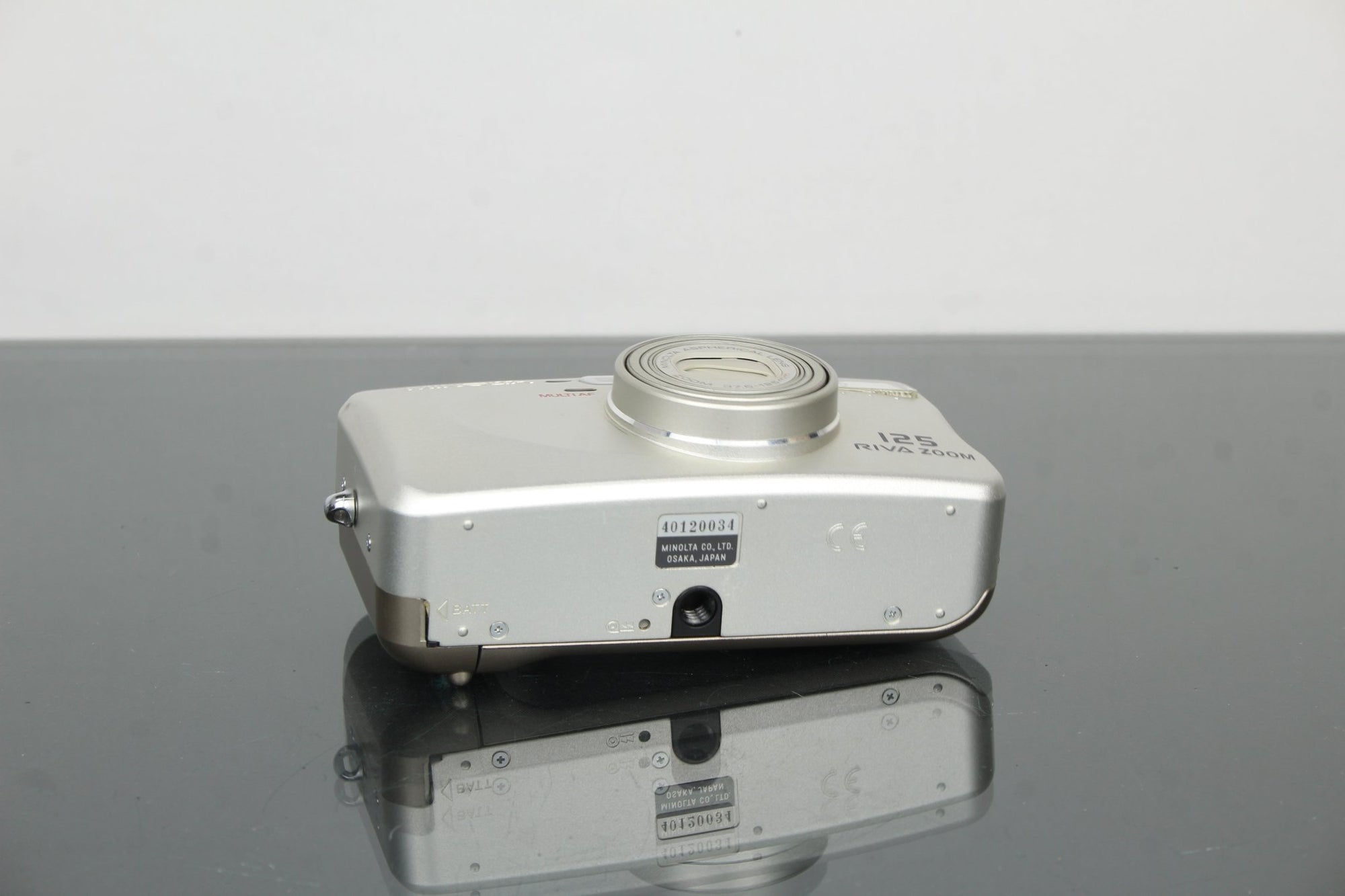 Minolta 125 Riva Zoom - Dutch|Thrift