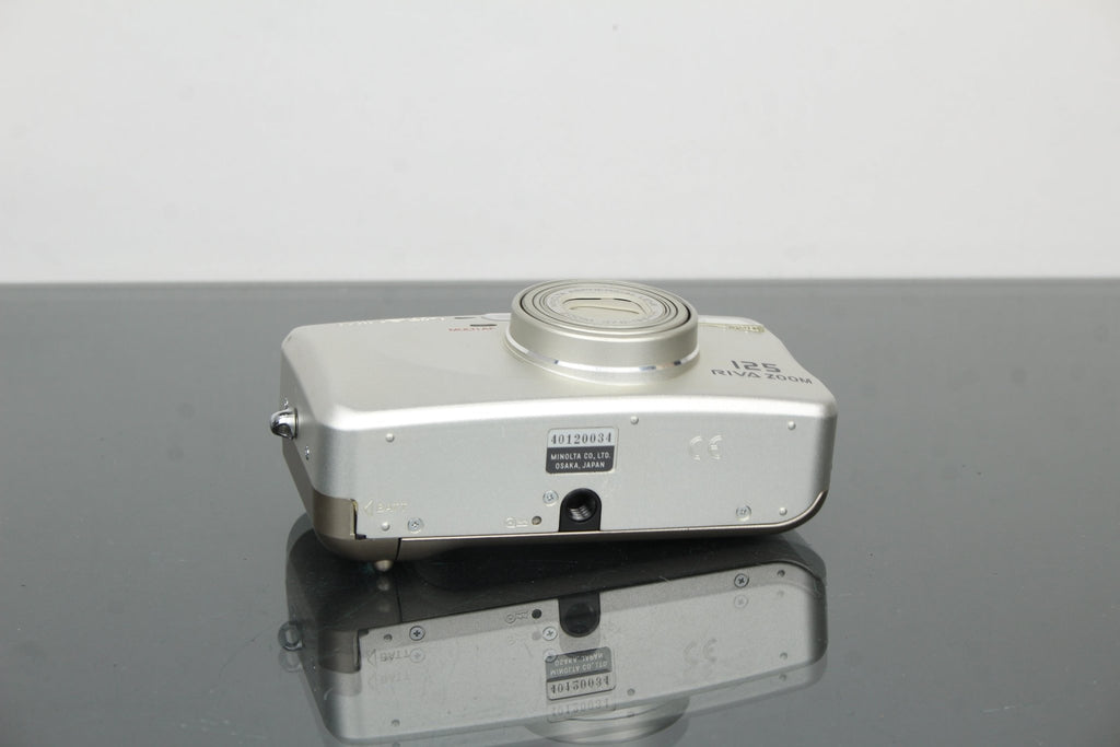 Minolta 125 Riva Zoom - Dutch|Thrift