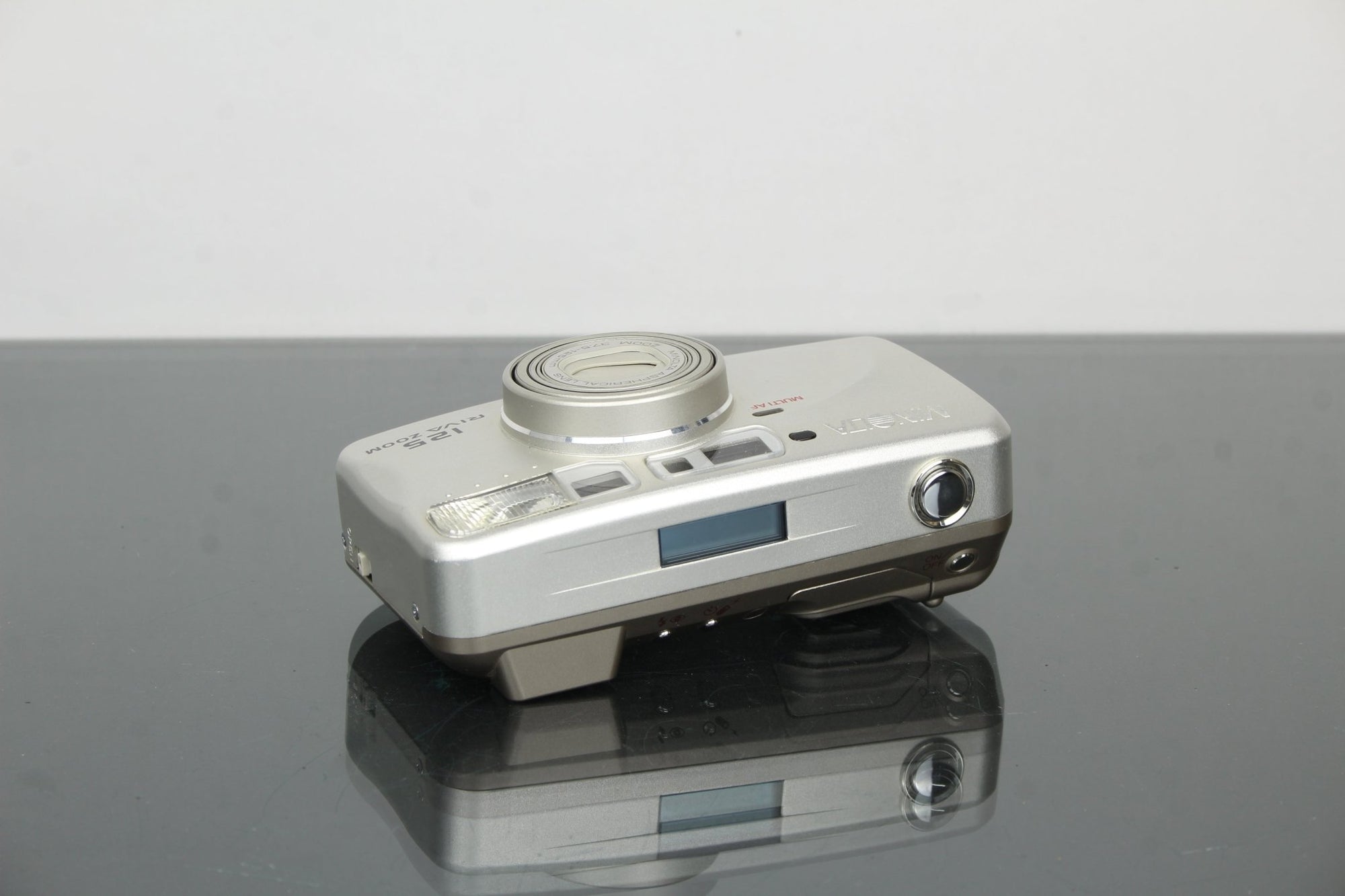 Minolta 125 Riva Zoom - Dutch|Thrift
