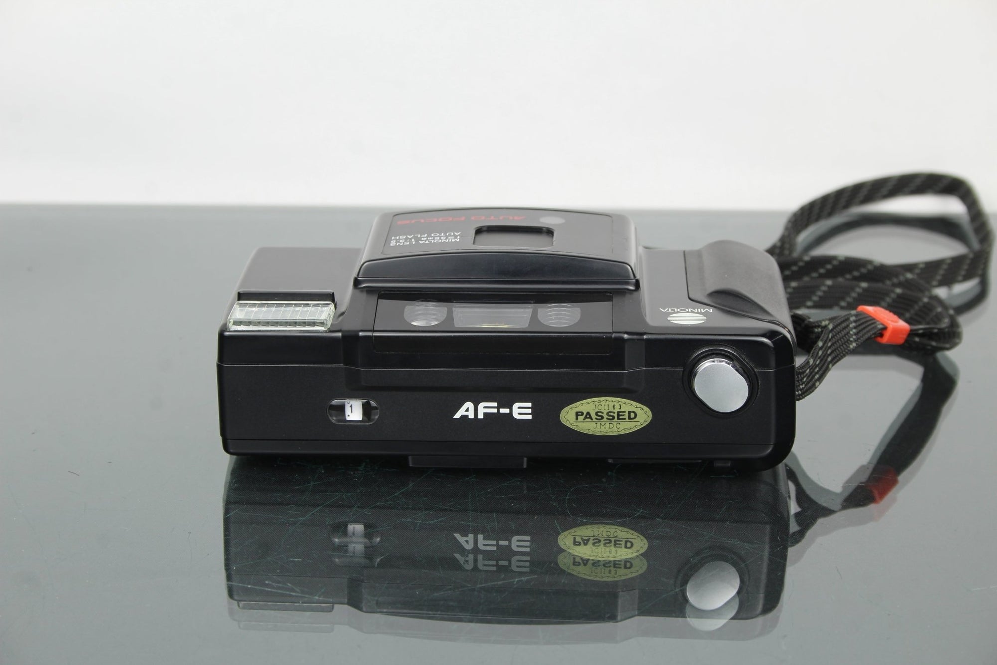 Minolta AF - E - Dutch|Thrift