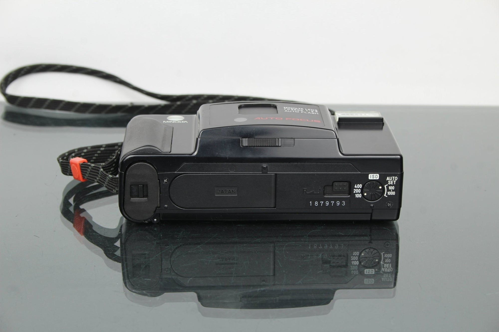 Minolta AF - E - Dutch|Thrift