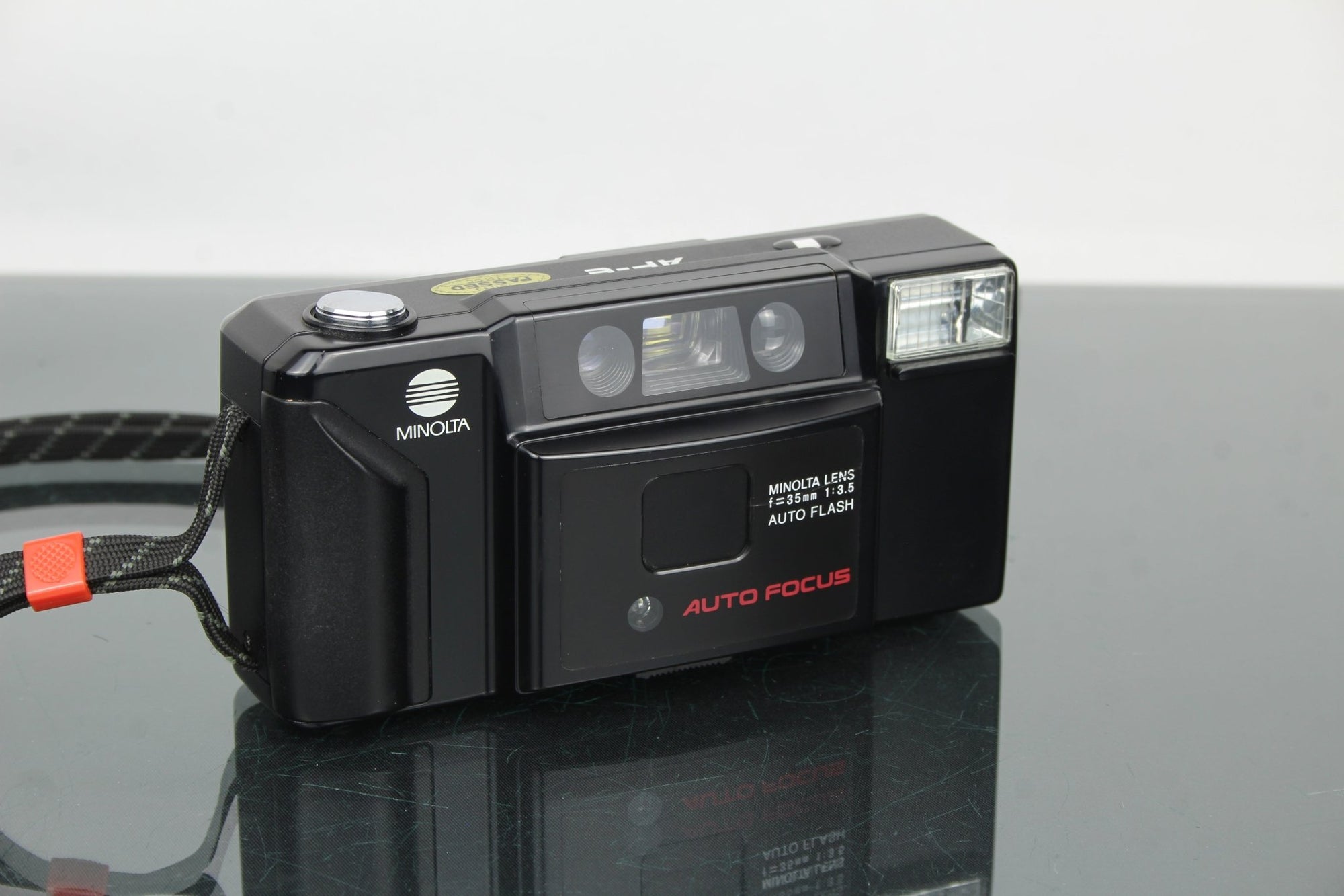 Minolta AF - E - Dutch|Thrift