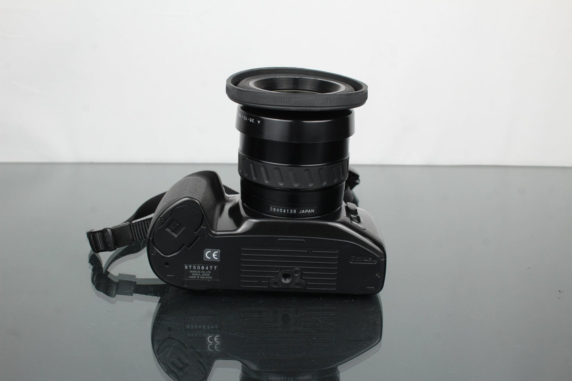 Minolta Dynax 300si + Minolta AF Zoom 35 - 70mm 1:3.5(22) - 4.5 lens - Dutch|Thrift