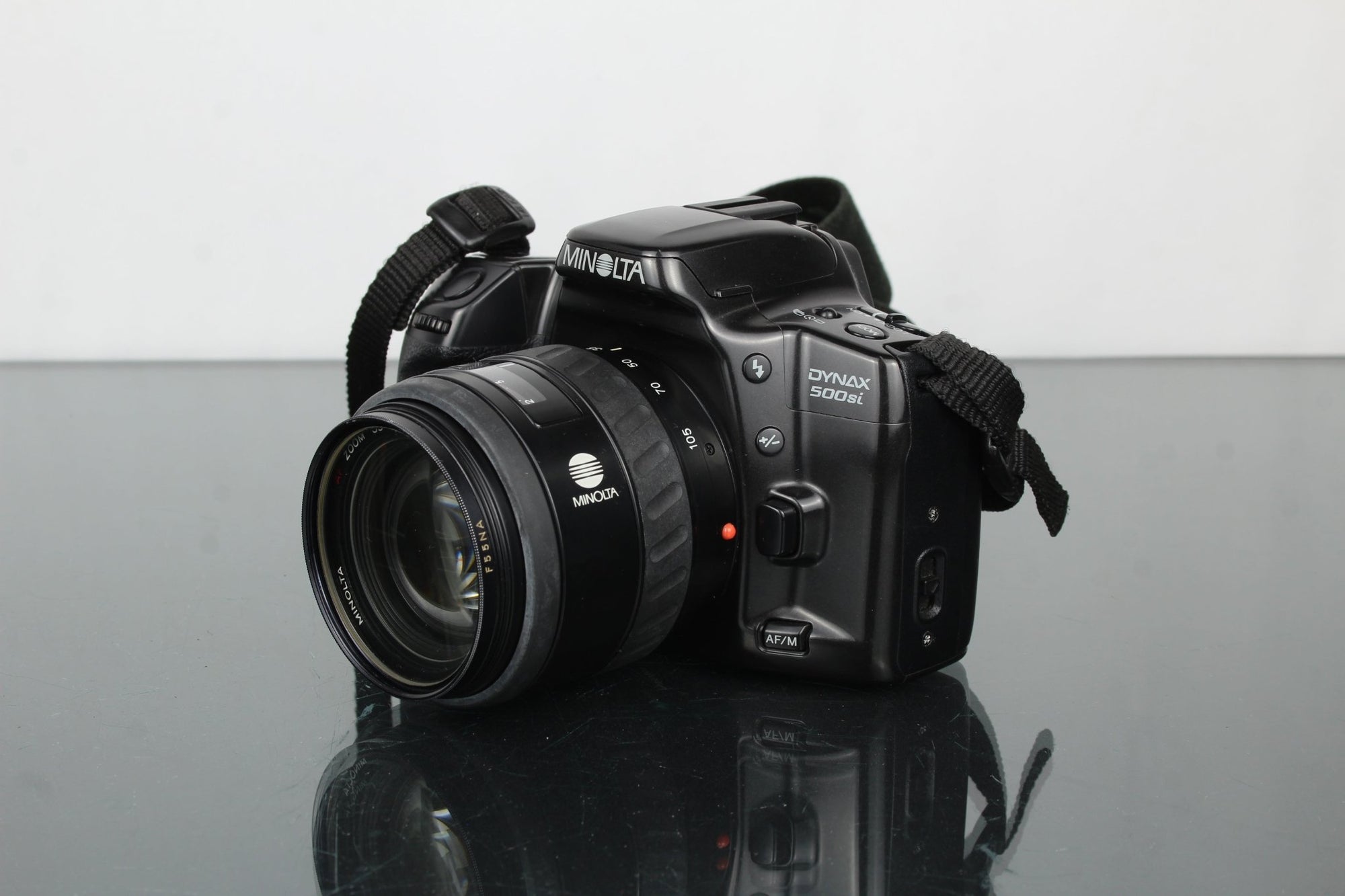 Minolta Dynax 500si + Minolta AF Zoom 35 - 100mm 1:3.5(22) - 4.5 - Dutch|Thrift